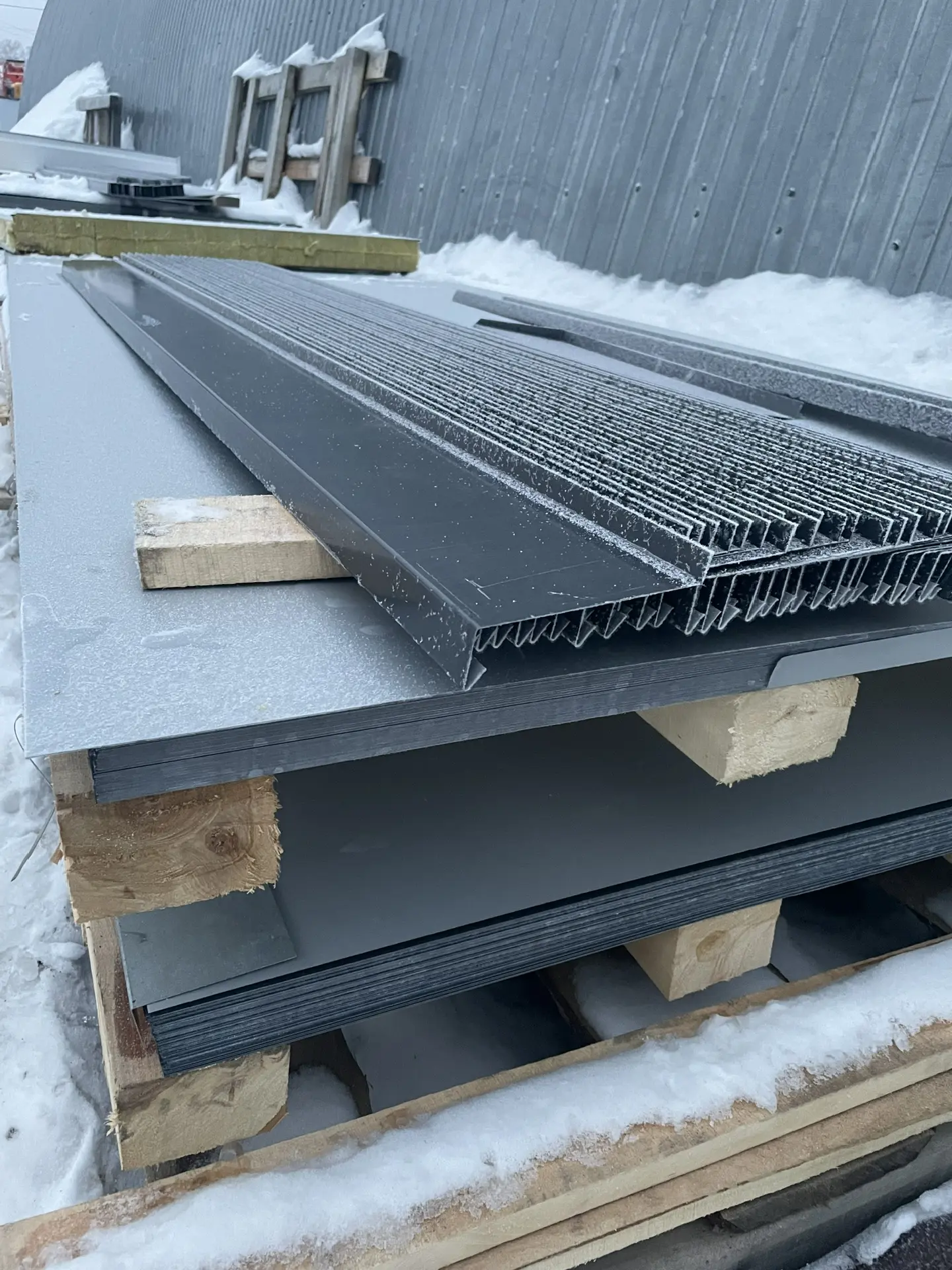 Парапет кровли